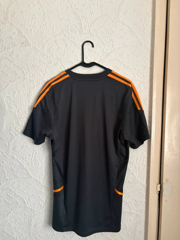 Adidas Leeds United 2022/23 Training Football Shirt